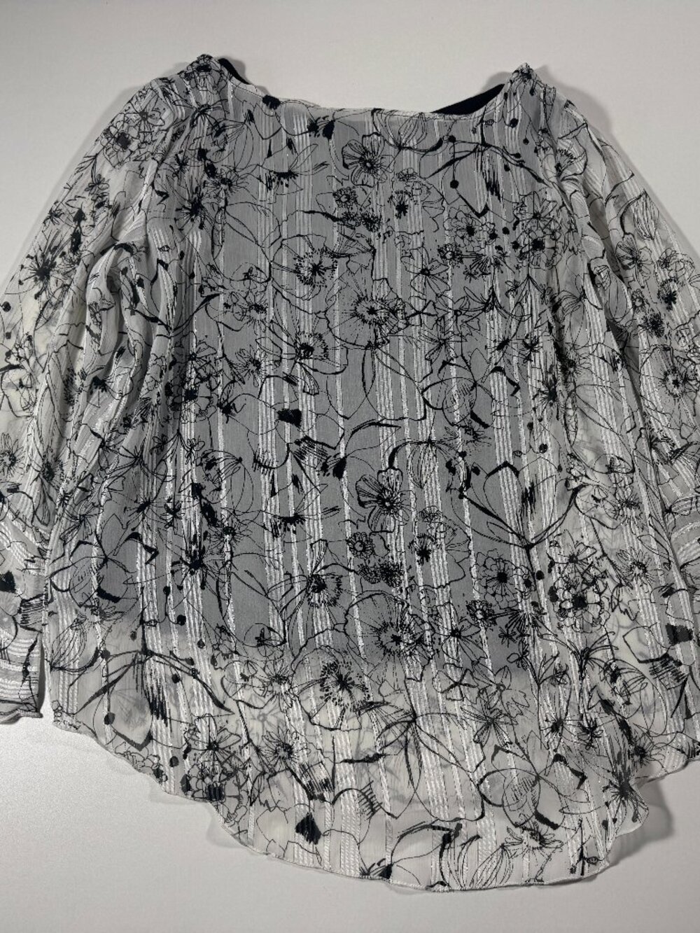 Mercer & Madison Sheer Floral Kimono Cardigan Black White Lightweight Boho Layer - Picture 9 of 9